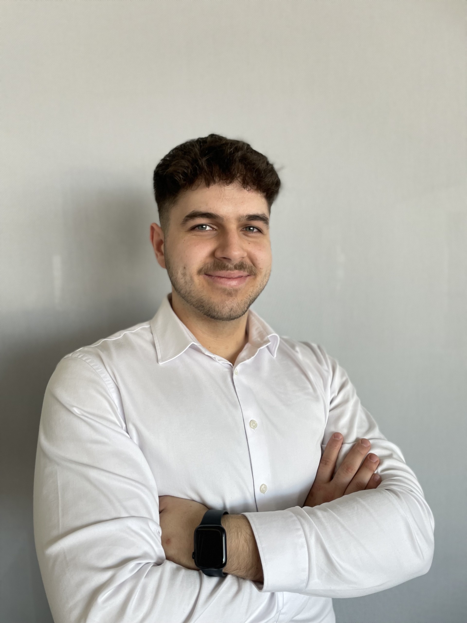 /files/dateien/Team/Tobias_2025.jpg