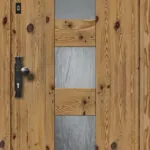 Haustüre aus Altholz